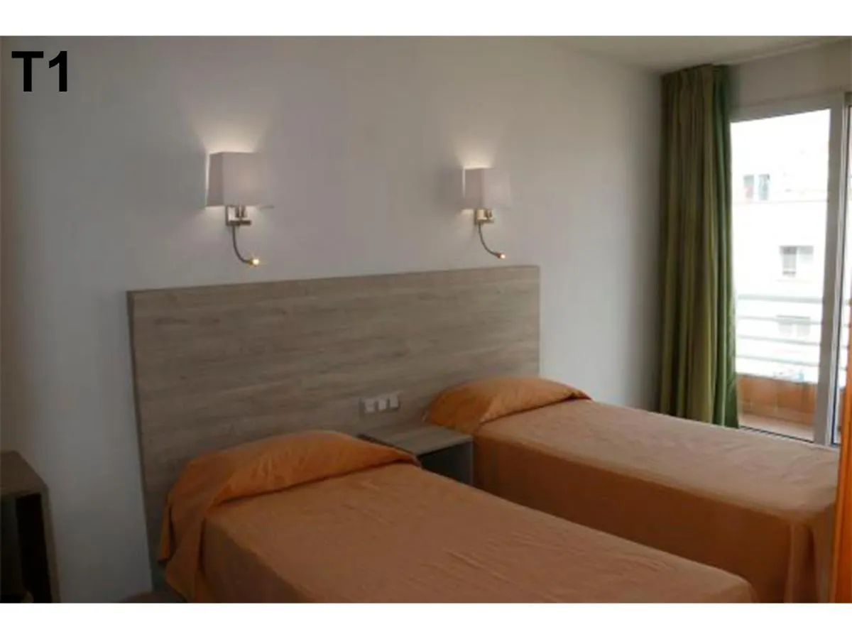 Apartaments Sala Mar Lloret de Mar 0*,  İspanya